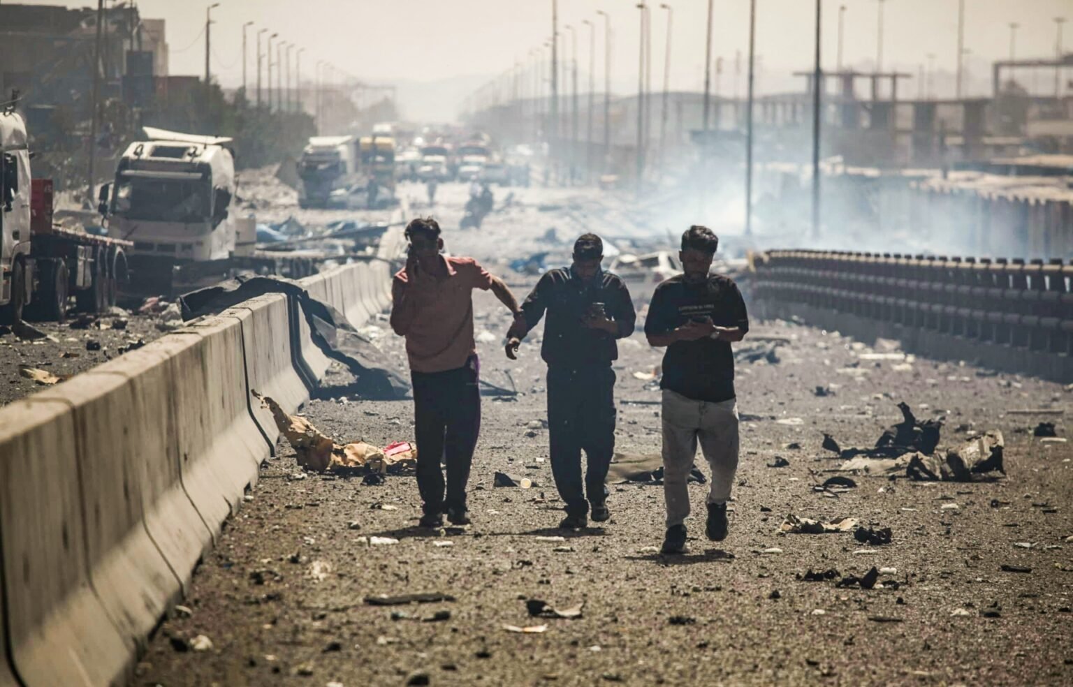 al menos 5 muertos y más de 500 heridos