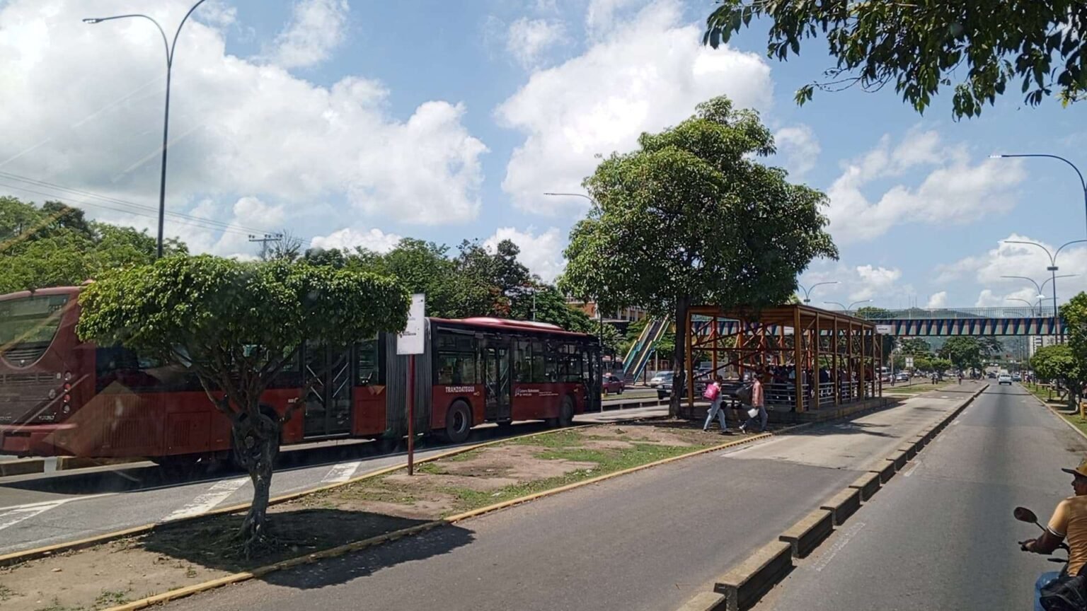 Tranzoategui activó ruta playera para Semana Santa 2025