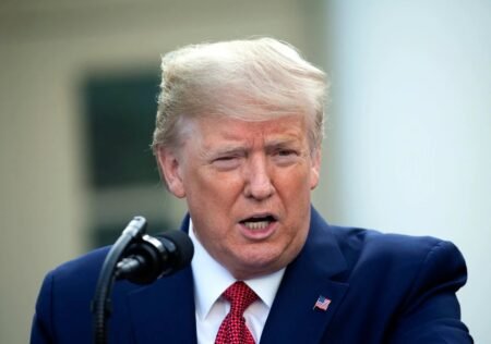 Trump recurre al Tribunal Supremo para mantener veto a personas transgénero en el Ejército