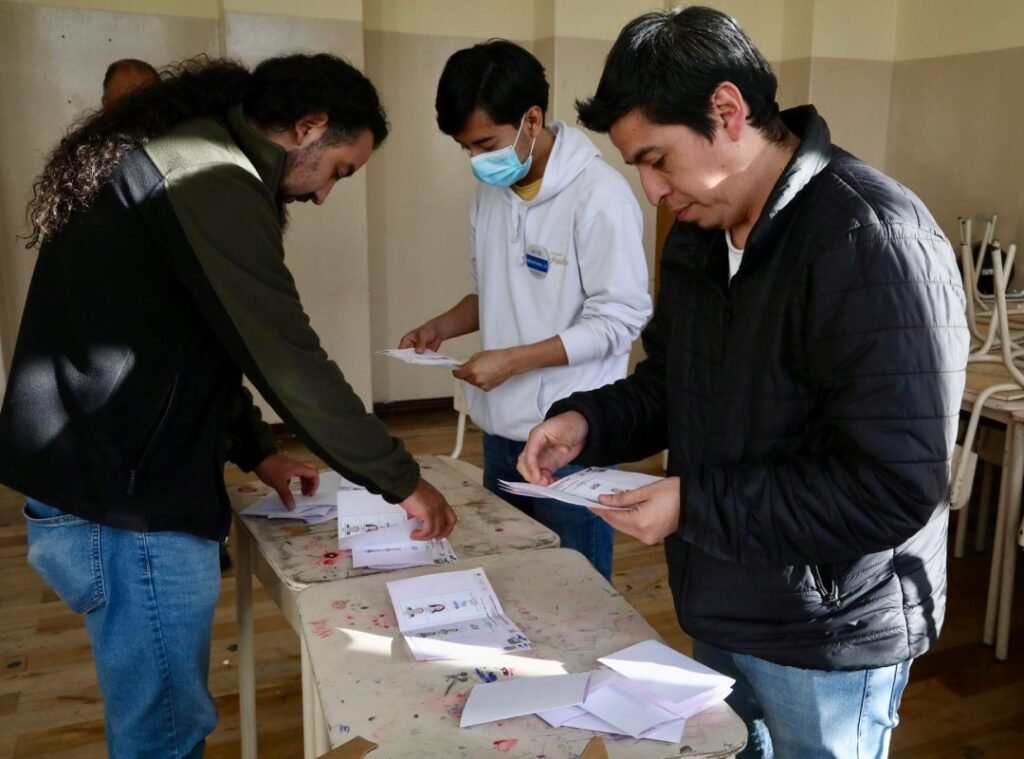 segunda vuelta alcanza 83,76% de participación