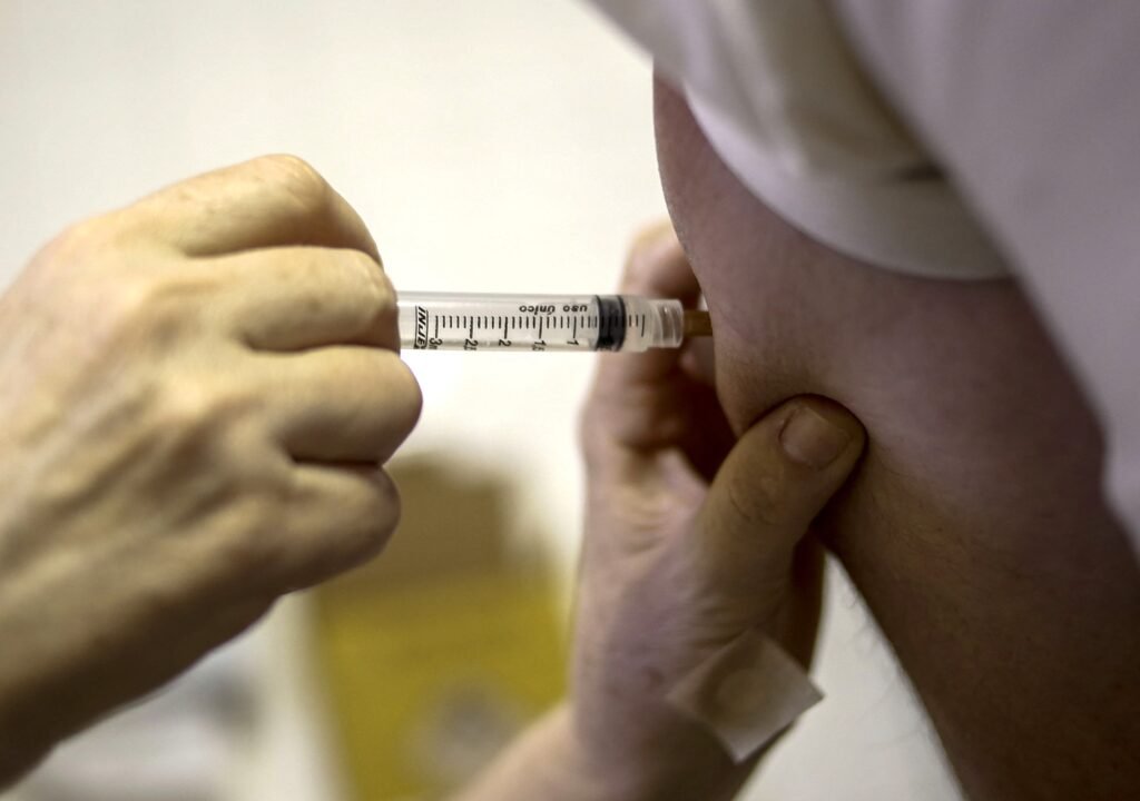 Crisis por fiebre amarilla en Colombia preocupa en Latinoamérica