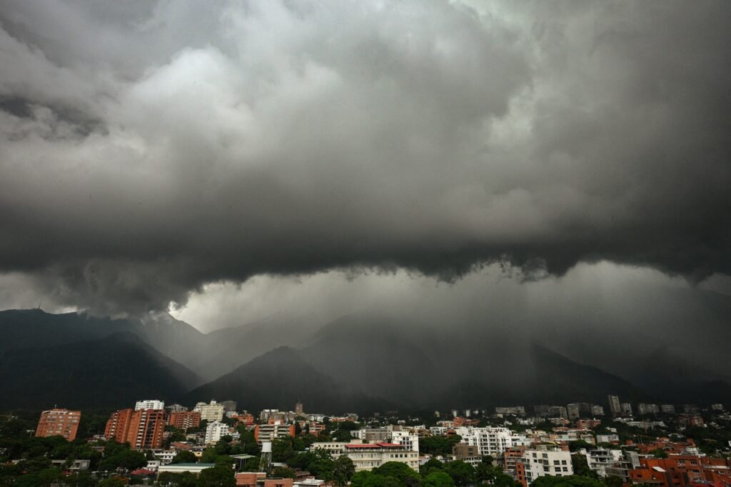 Lluvias de intensidad variable en gran parte de Venezuela