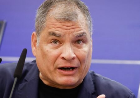Rafael Correa cuestiona los resultados electorales en Ecuador