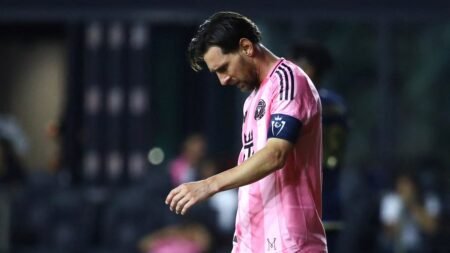 Golazo a dos toques de delantero colombiano que abrió la goleada al Inter Miami de Lionel Messi y sus estrellas