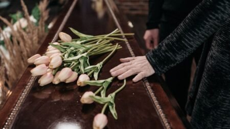 Reconocida actriz que brilló en Netflix murió tras llevar dos años desahuciada por un agresivo cáncer