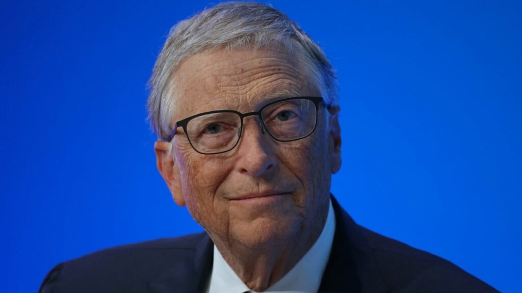 Bill Gates dice que está decidido a que cuando fallezca la gente no diga que “murió rico”: anunció donación del 99% de su fortuna y criticó a Elon Musk