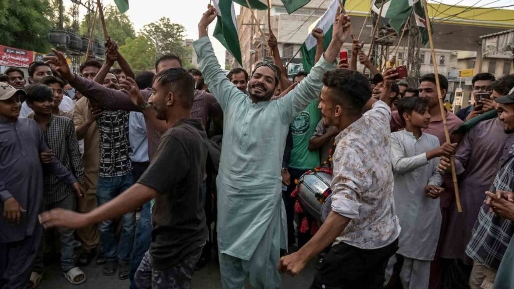 India y Pakistán acordaron un cese al fuego “directamente” tras días de tensiones entre ambos países con capacidad nuclear