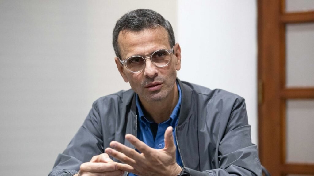 Capriles: “El régimen quiere que la elección sea como clandestina”