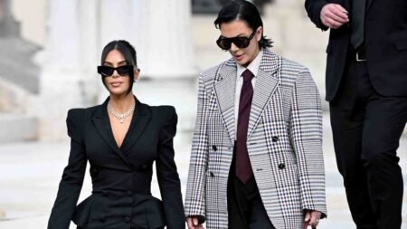 Kim Kardashian declaró ante un juzgado de París por el millonario robo del que fue víctima y aseguró que pensó “que iba a morir esa noche”