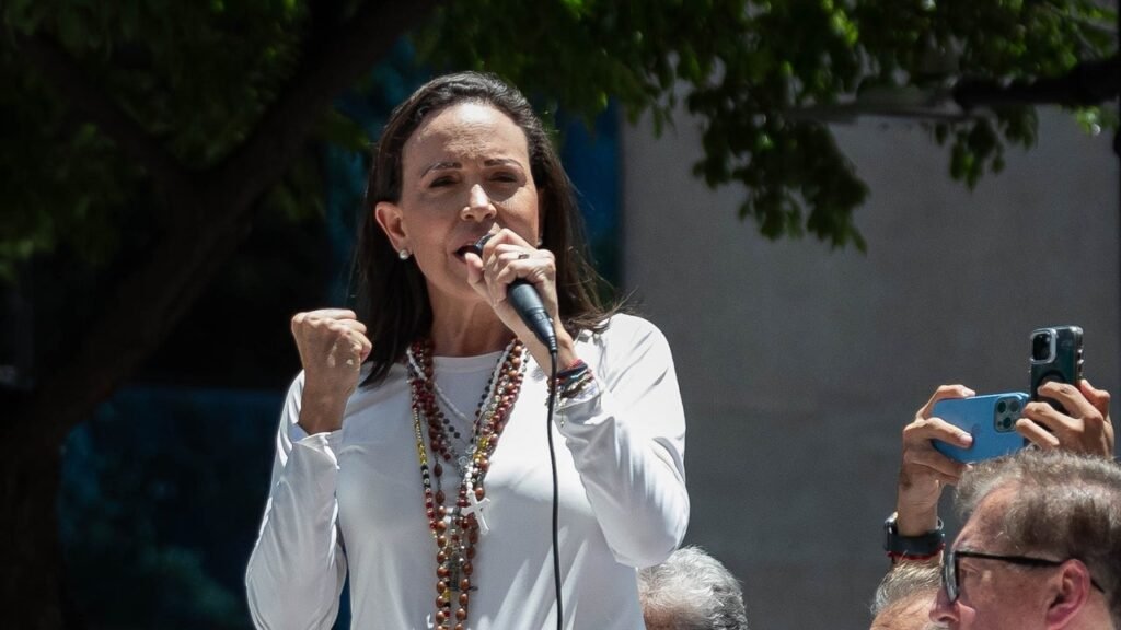 María Corina Machado celebra el rescate de opositores refugiados en la embajada de Argentina en Caracas: “Una operación épica”