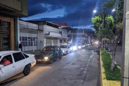 Reanudaron el tránsito binacional entre Venezuela y Colombia