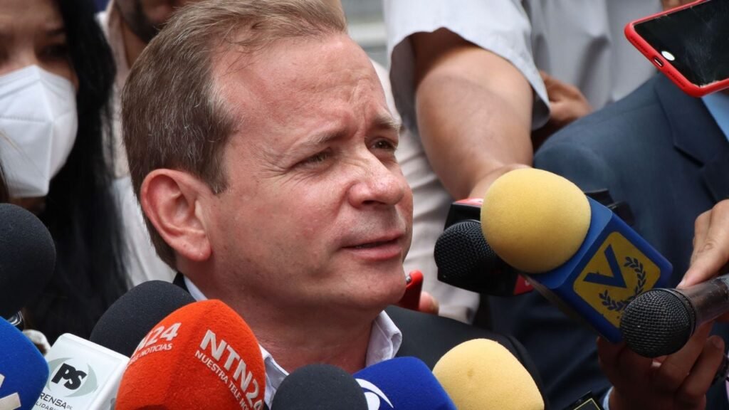 “Pretende sembrar terror dentro de las filas opositoras”: Alejandro Hernández tras detención de Juan Pablo Guanipa en Venezuela