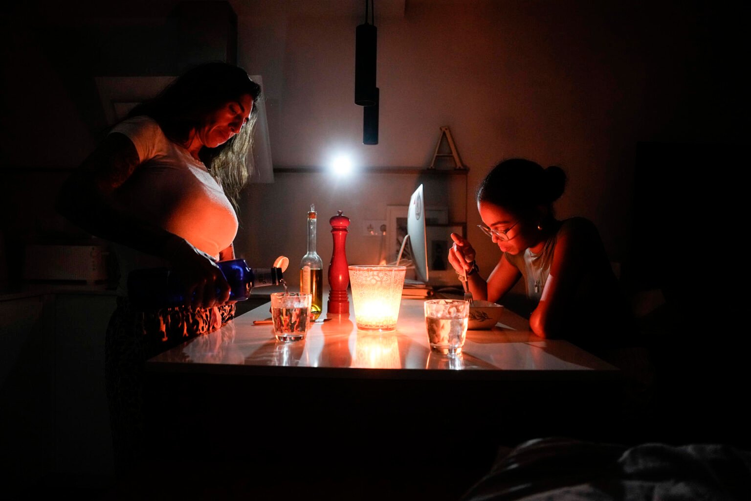 Reportan muerte de varias personas en España debido al apagón