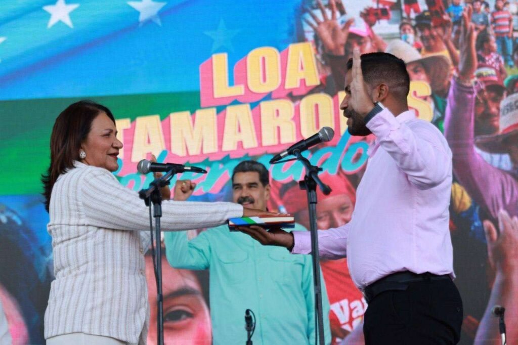 Maduro acude a toma de posesión de Loa Tamaronis en Delta Amacuro