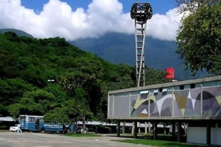 UCV pide a Maduro abrir una discusión sobre la crisis salarial que afecta a universidades