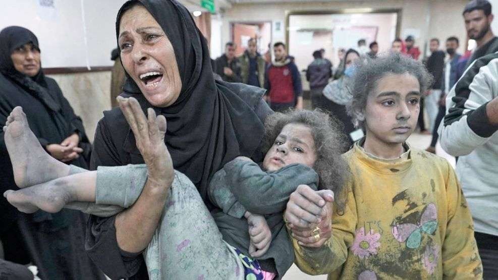 Fiscal Saab acusa a Volker Türk de ser cómplice en el exterminio de niños en Gaza