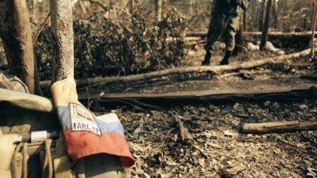 “No están reconociendo lo que realmente pasó”: víctimas exigen a extintas FARC reconocimiento pleno de todo crimen cometido contra menores de edad