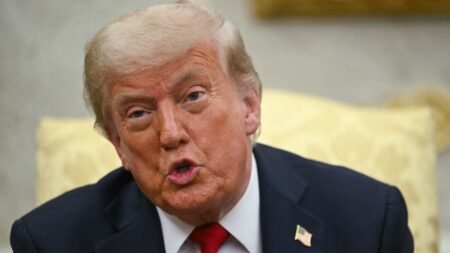 Trump advierte que impondrá duros aranceles a Rusia si no se llega a un acuerdo para acabar con la guerra en Ucrania en 50 días y confirma envío de misiles Patriot