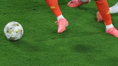 Delantero colombiano se consagró en el exterior como segundo máximo goleador con su equipo en el siglo XXI y comparte el ‘top 3’ con otro cafetero