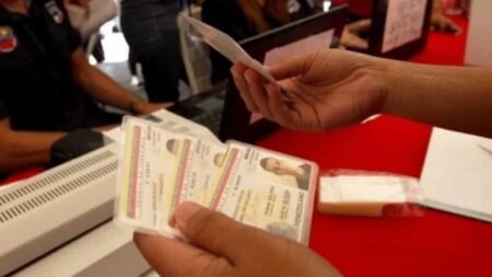 Qué hay detrás del llamado del Saime para la verificación de cientos de cédulas venezolanas