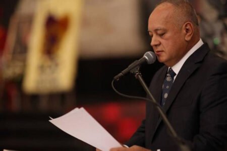 Cabello denuncia nuevos planes de “terrorismo” y señala a exdirectivo de Pdvsa en 2003