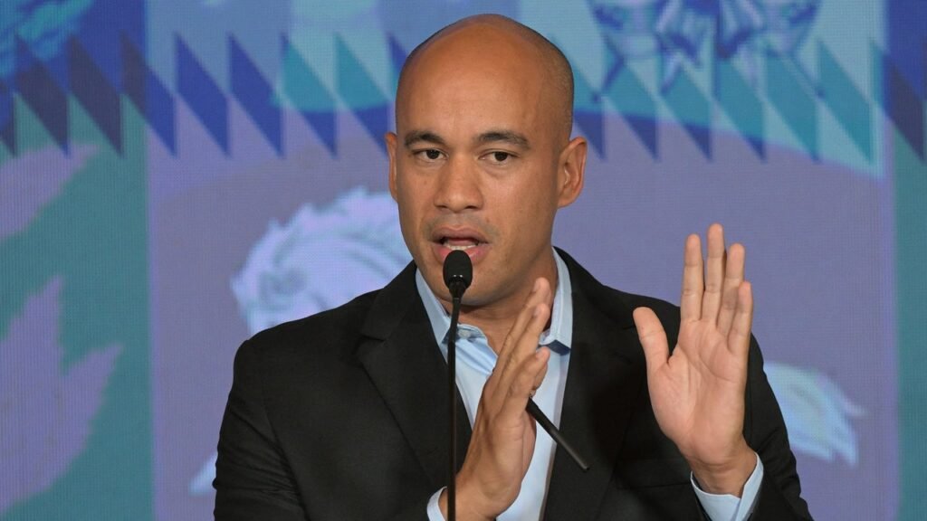 “¿Cómo que terminaron?”: Ministro de Educación venezolano cuestiona culminación de clases y usuarios le recuerdan la crisis del sector educación