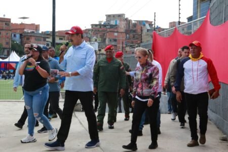 Maduro criticó a Ocariz por abandono de Petare durante su gestión