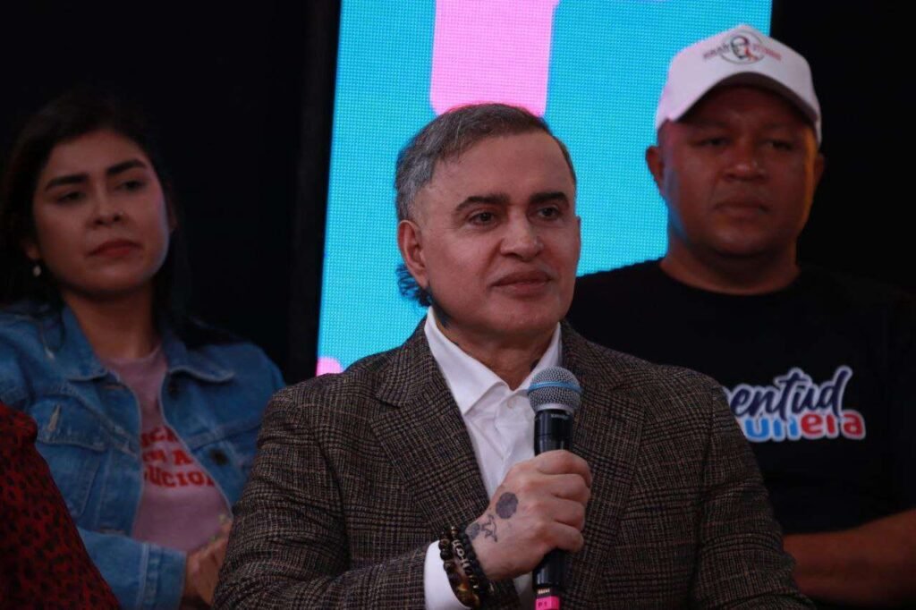 Presidente Maduro celebra la poesÃa del poeta Saab