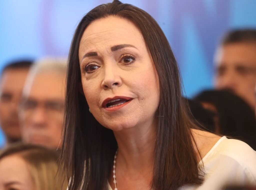 recompensa de EE UU por Maduro acelera la presión política