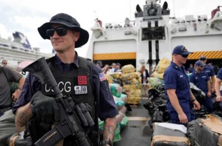 Guardia Costera de EE UU realiza histórica incautación de drogas