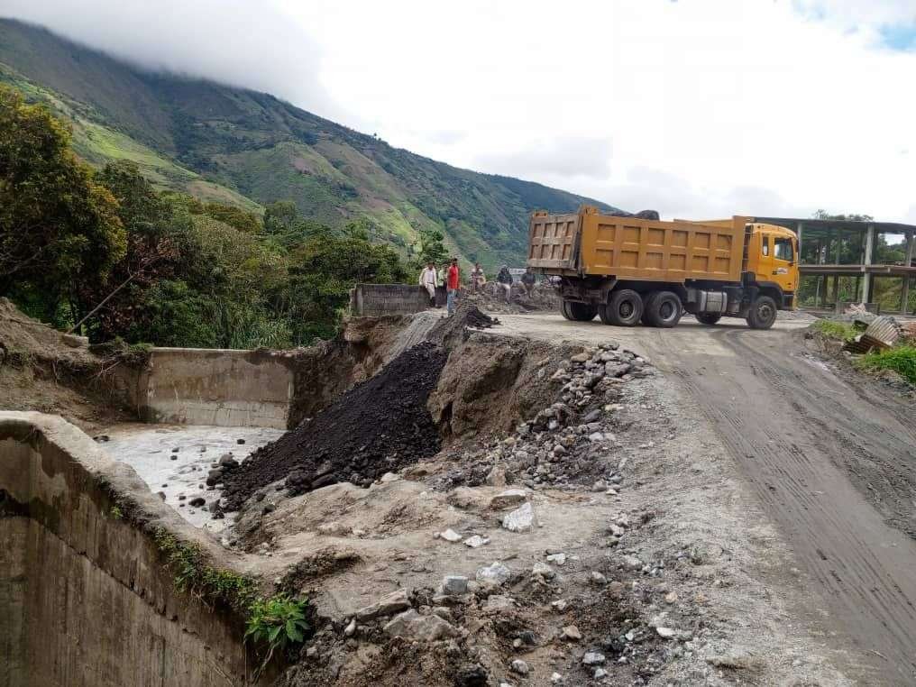 En Trujillo continúa la recuperación de vías afectadas por lluvias
