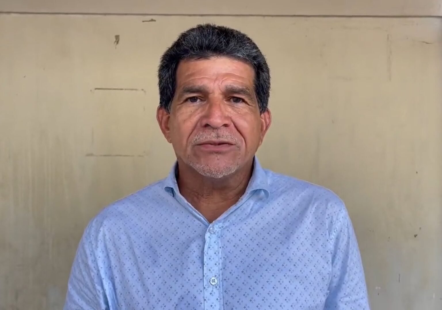 Denuncian la detención del profesor Roberto Campero en Aragua