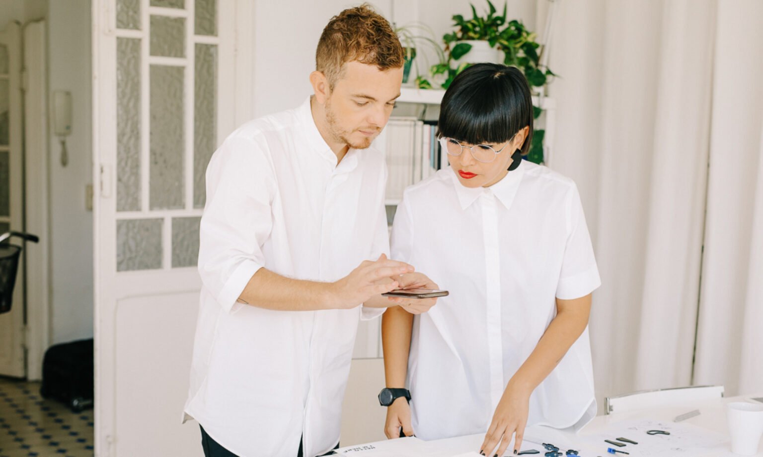 Pasa la cinta: La importancia del vision board con tu pareja en MindBodyGreen