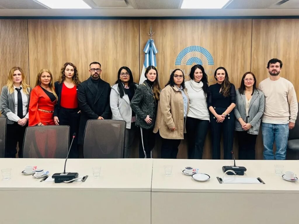 Víctimas de la represión en Venezuela en el Congreso de Argentina